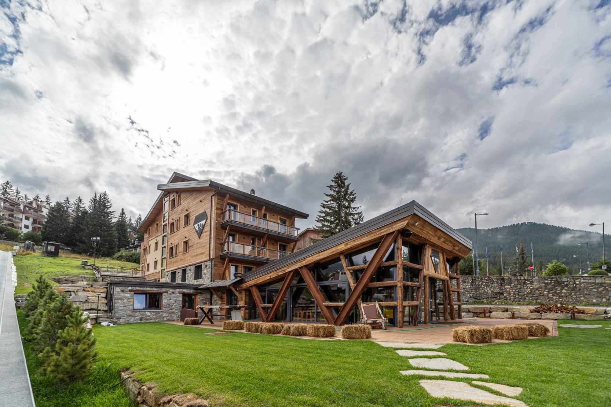 Avalanche - Alpine Boutique Hotel Соз-д'Улькс Екстер'єр фото